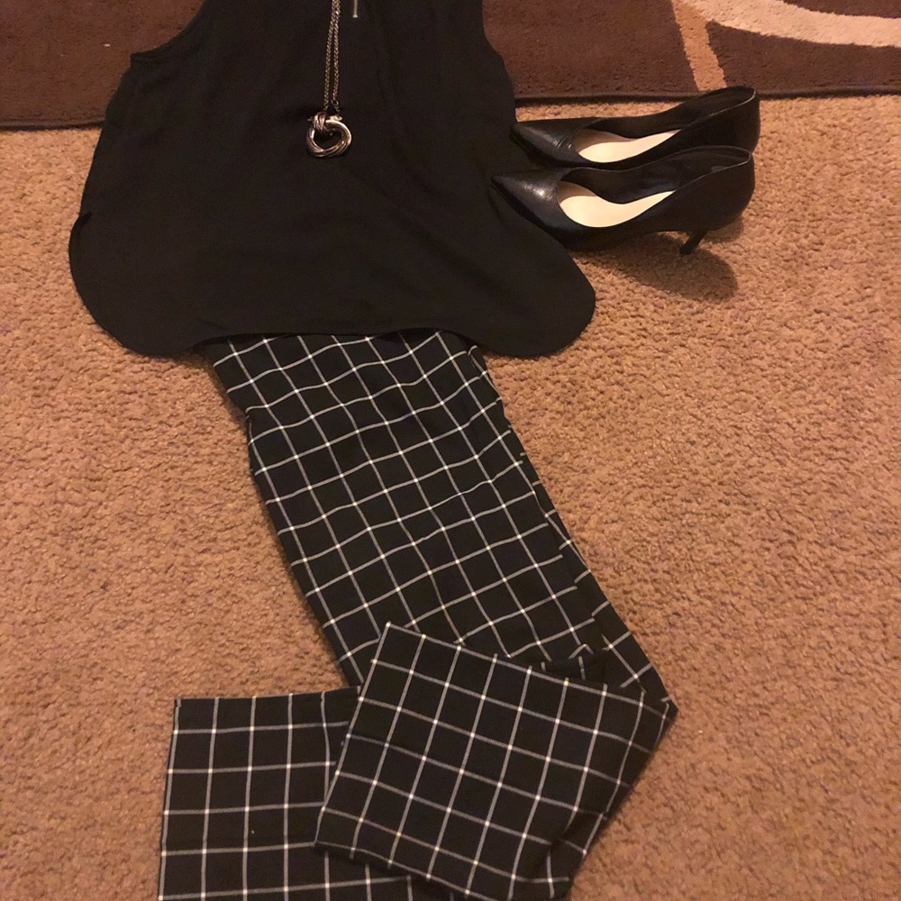 Ankle pants
